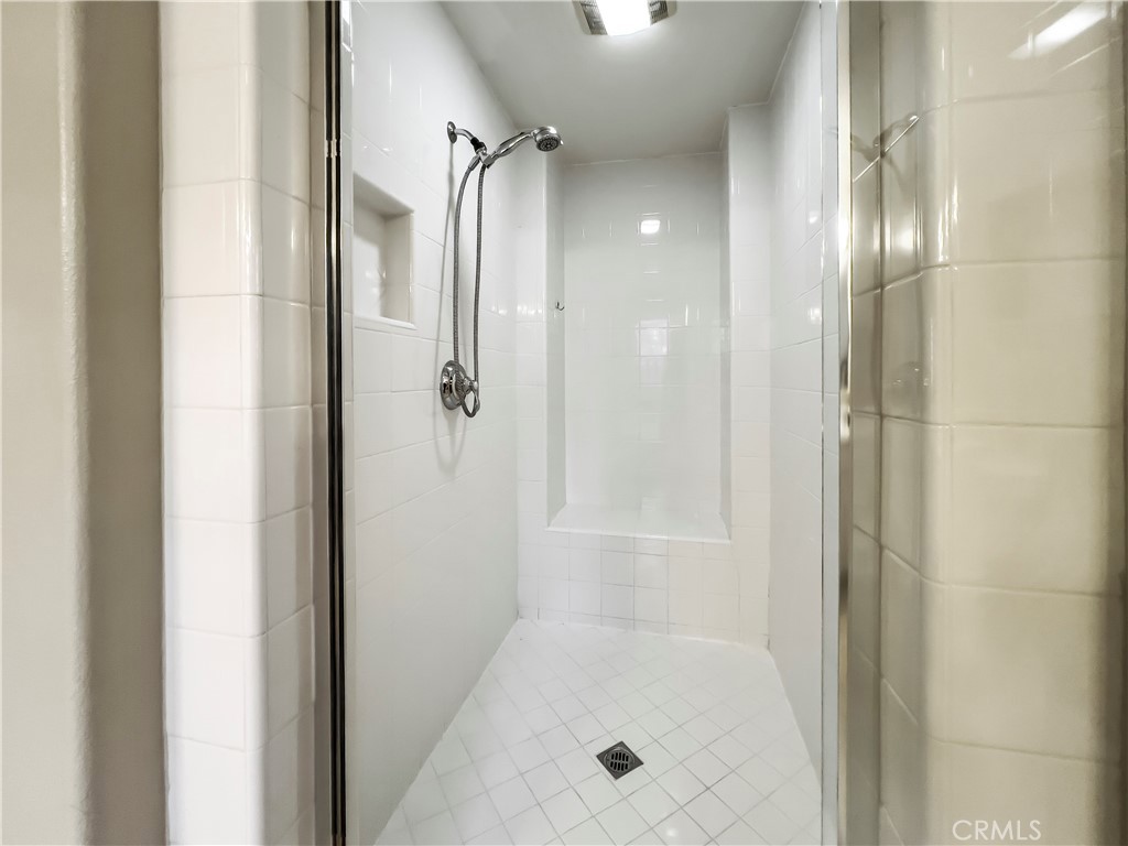 63 SECRET GARDEN, Irvine CA 92620 - photo 23