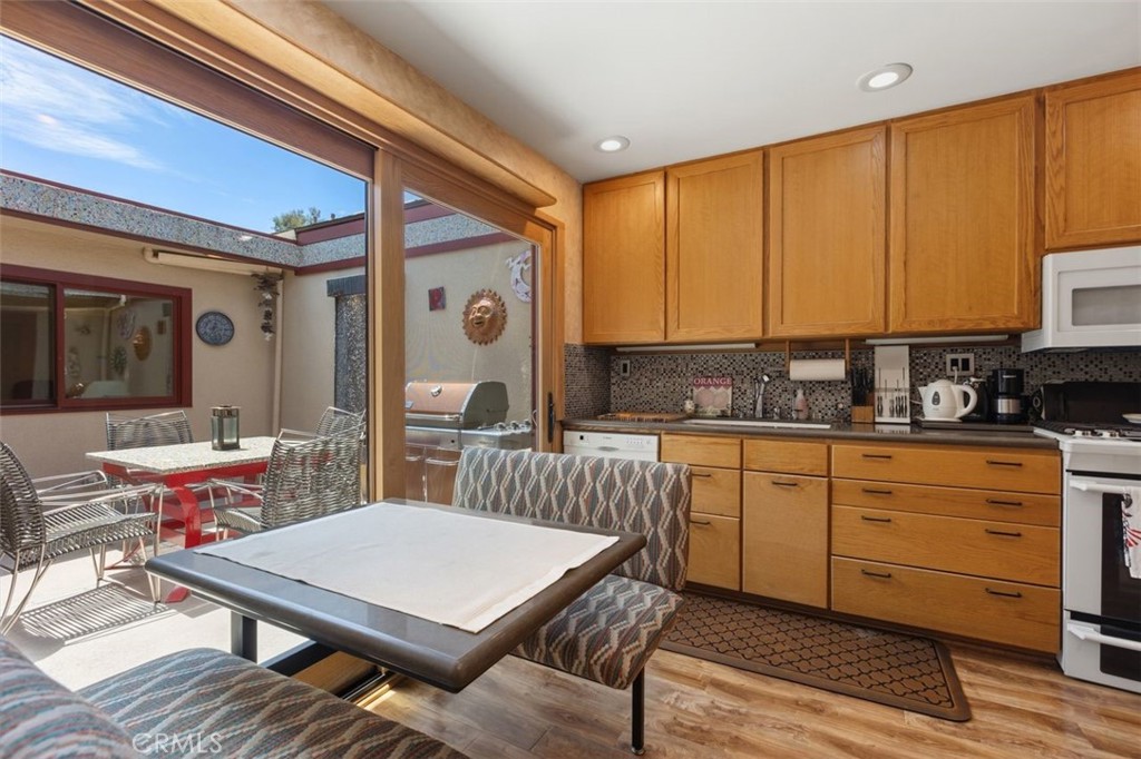 63 Seton, Irvine CA 92612 - photo 11