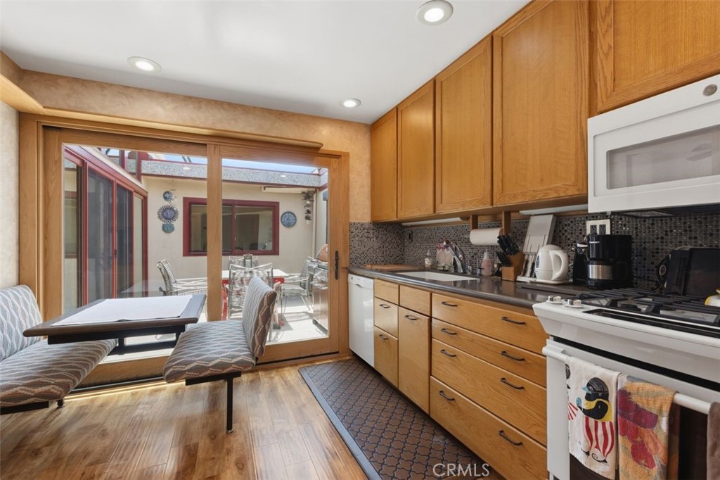 63 Seton, Irvine CA 92612 - photo 13