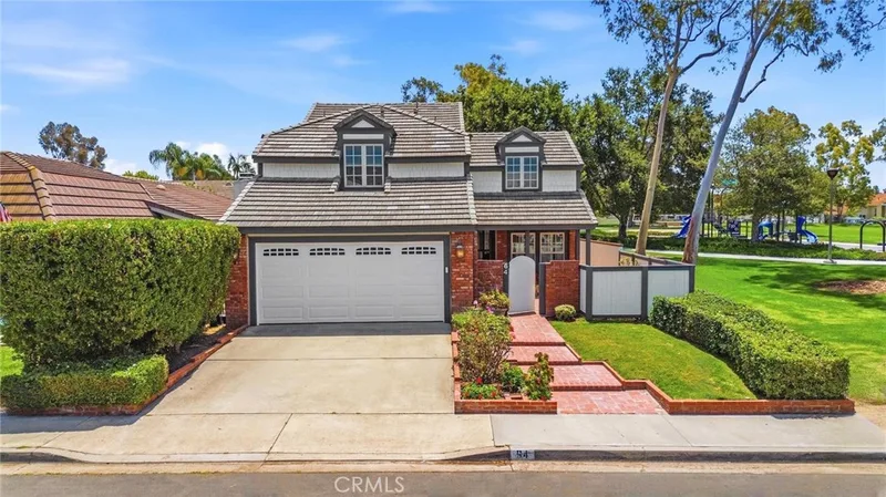 64 Bennington, Irvine, CA 92620