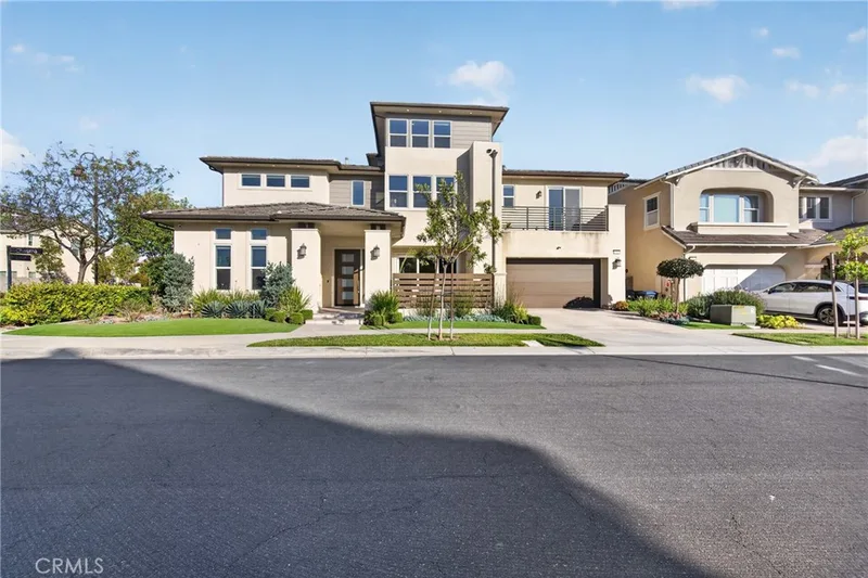 64 Chasma, Irvine, CA 92618