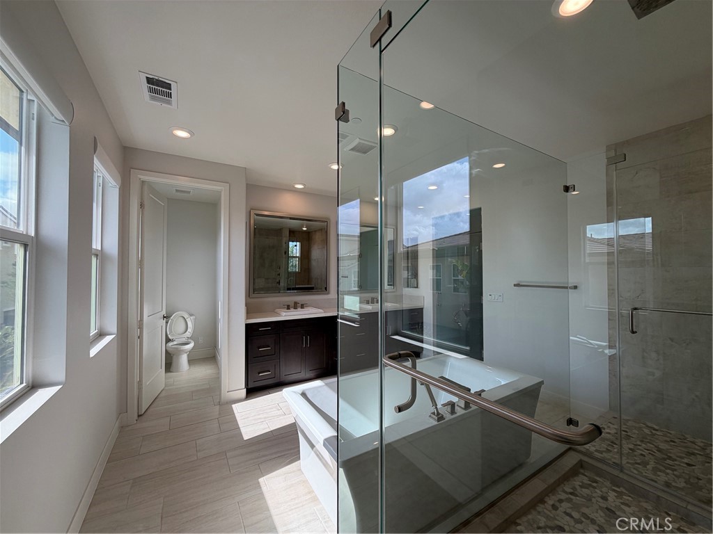 64 Chasma, Irvine CA 92618 - photo 24