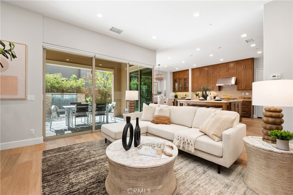 64 English Saddle, Irvine CA 92602 - photo 1
