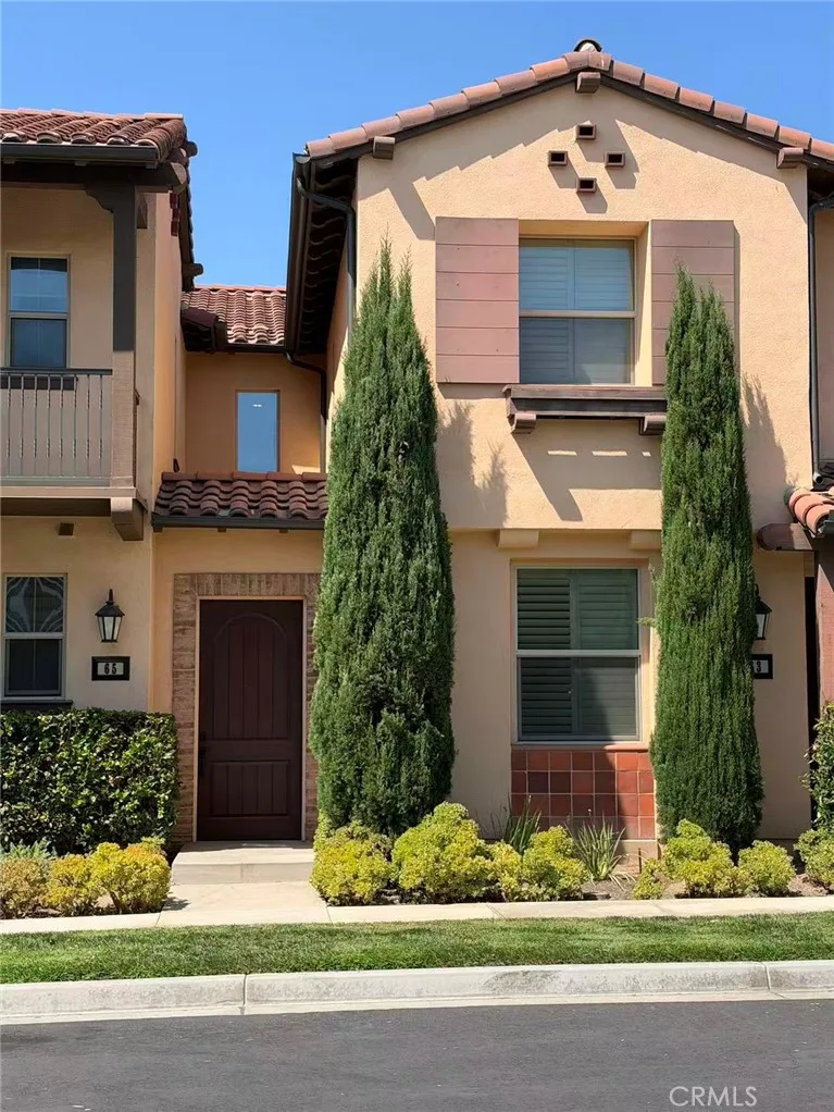 65 Henson, Irvine