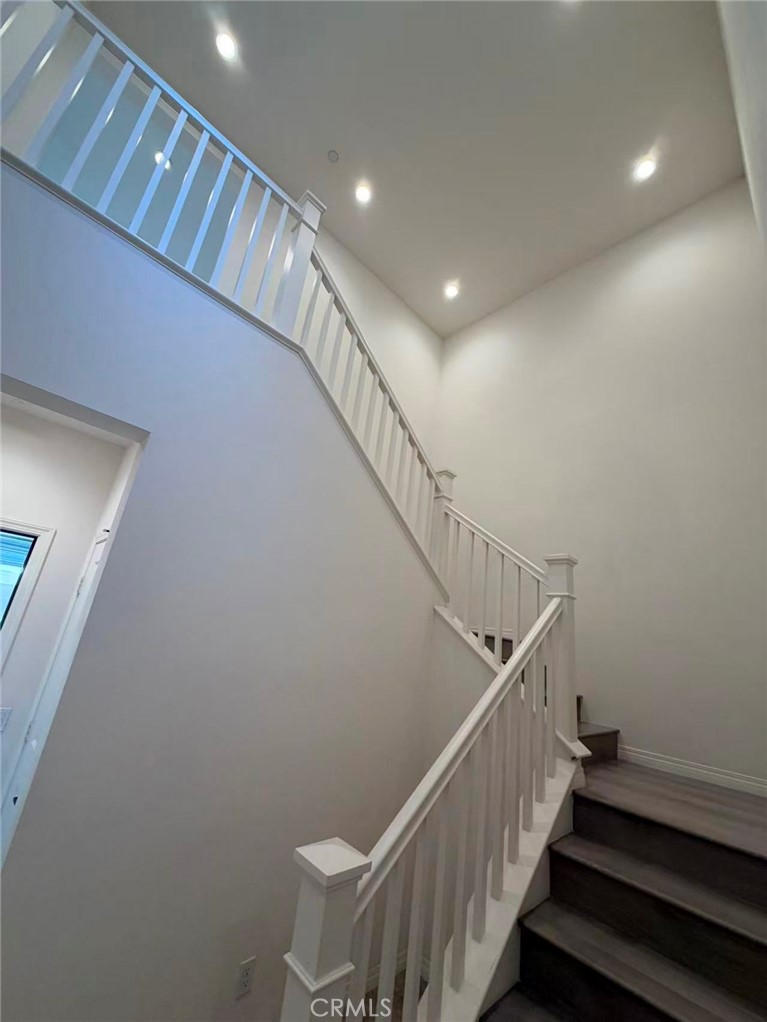 65 Henson, Irvine CA 92620 - photo 4