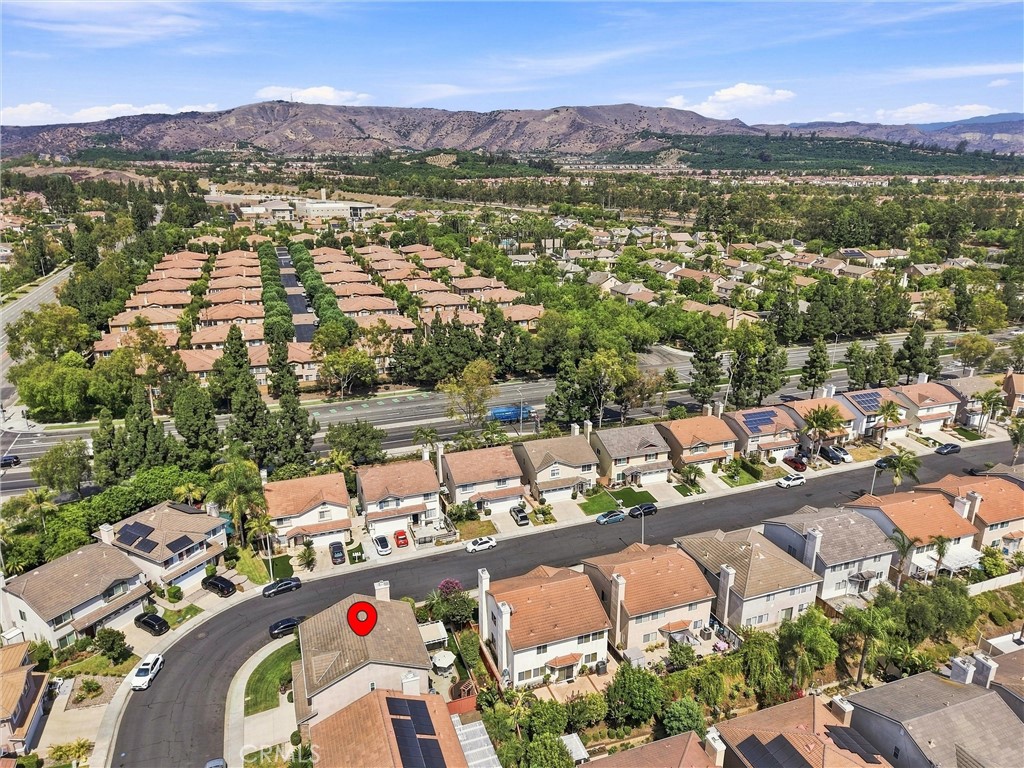 65 Linhaven, Irvine CA 92602 - photo 48