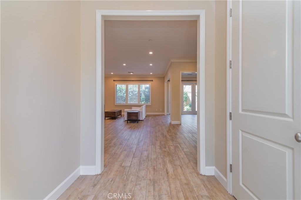 65 Pinetree, Irvine CA 92620 - photo 4