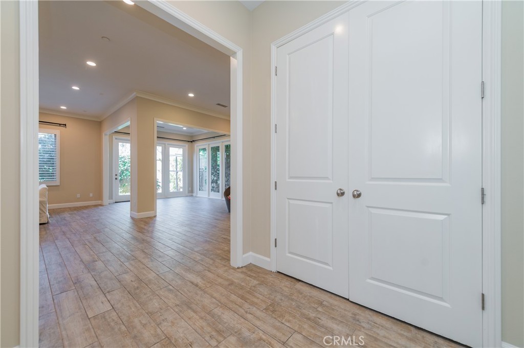 65 Pinetree, Irvine CA 92620 - photo 5