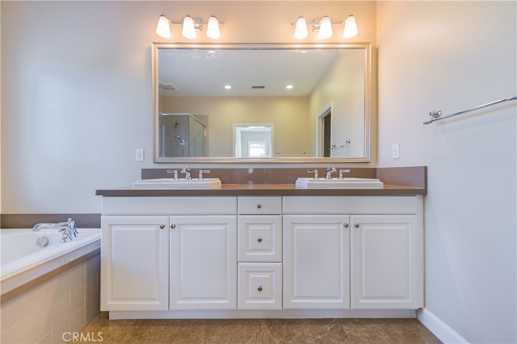 65 Pinetree, Irvine CA 92620 - photo 17