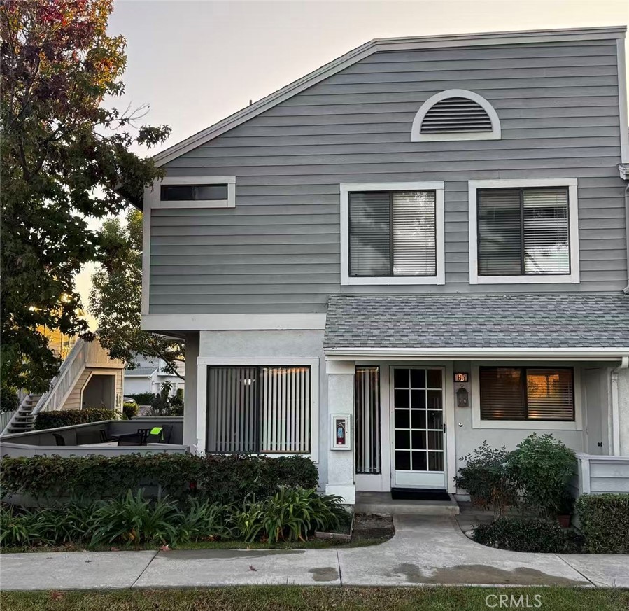 65 Remington 232, Irvine CA 92620 - photo 1