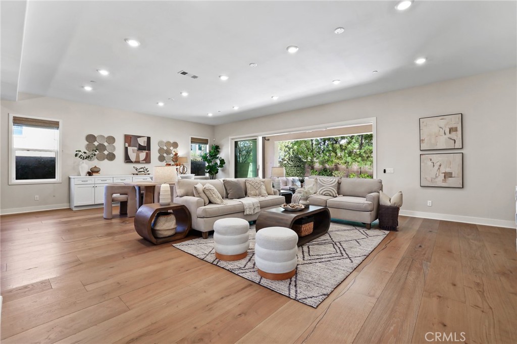 66 Bolide, Irvine CA 92618 - photo 5