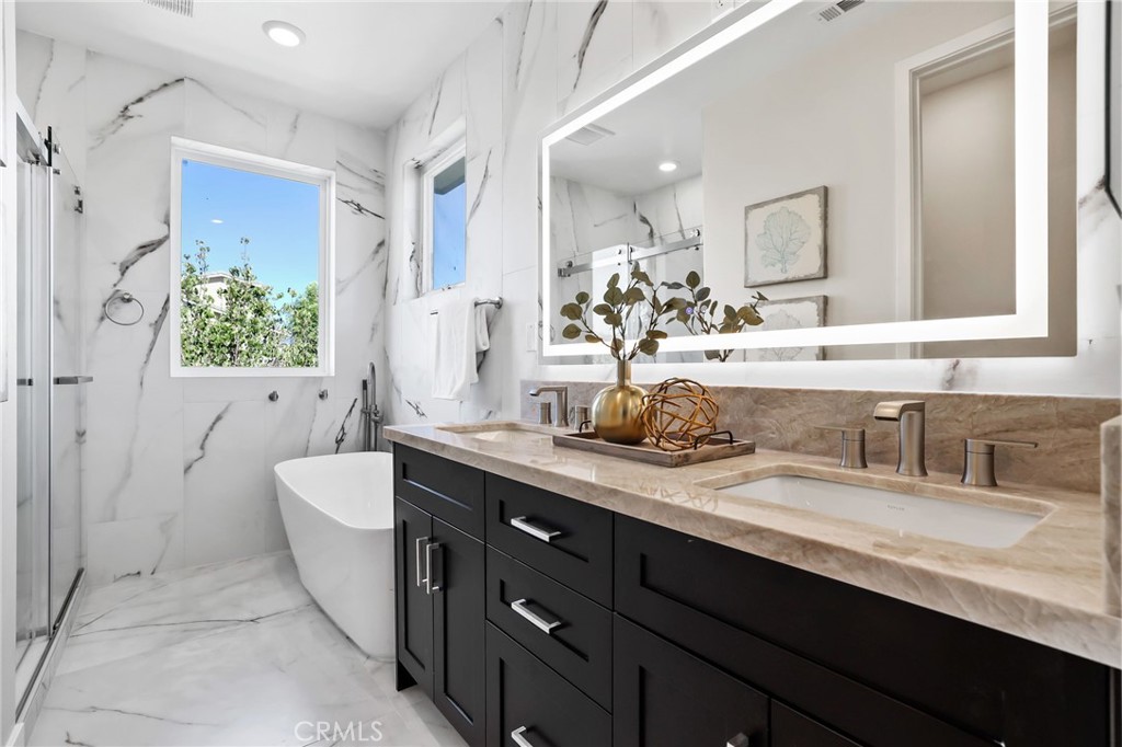 66 Bolide, Irvine CA 92618 - photo 48