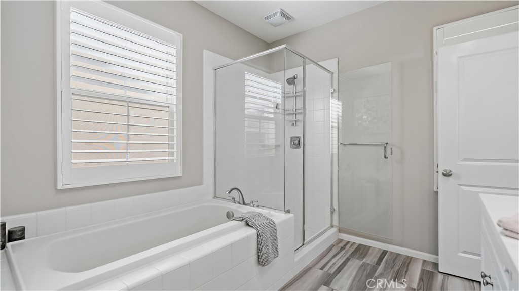 Master bathroom_2 - 66 Fairymoss, Irvine CA 92620 - photo 17