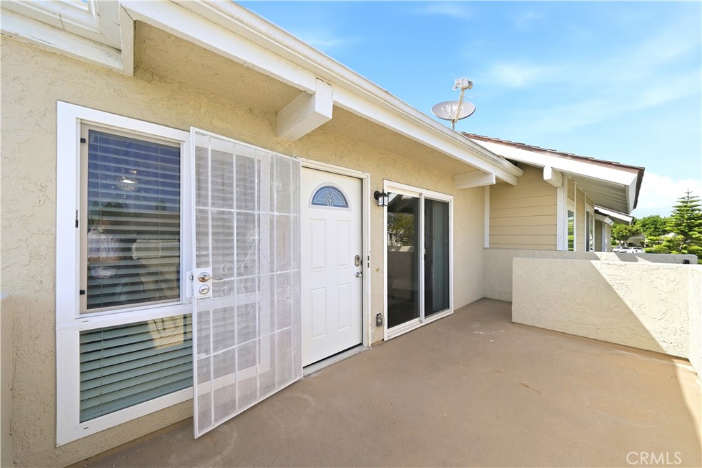 FRONT ENTRANCE - 66 Golden Glen Street 4, Irvine CA 92604 - photo 1