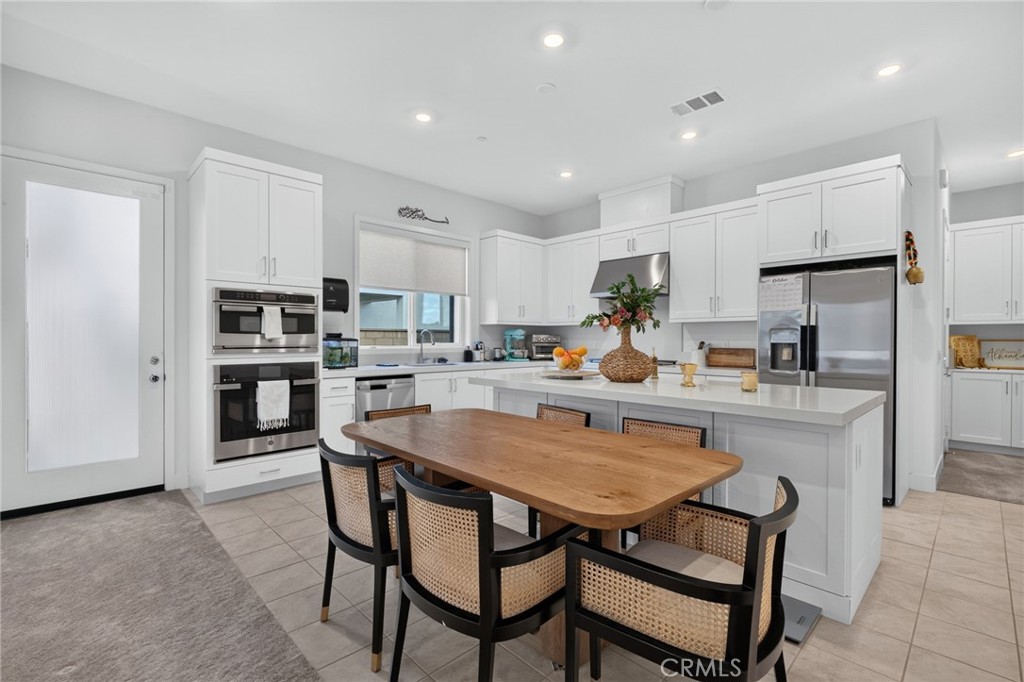 663 Gadwall, Irvine CA 92618 - photo 3