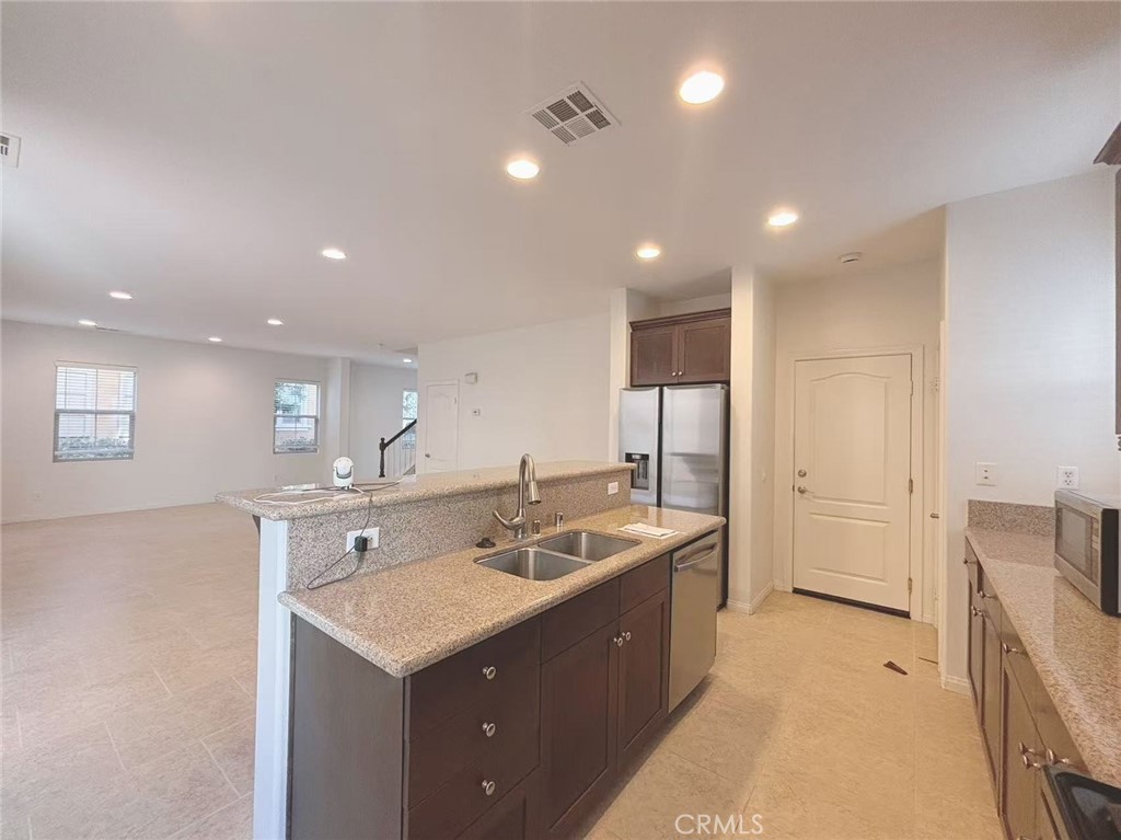 67 Keepsake, Irvine CA 92618 - photo 9