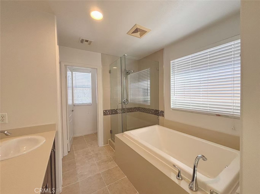 67 Keepsake, Irvine CA 92618 - photo 18