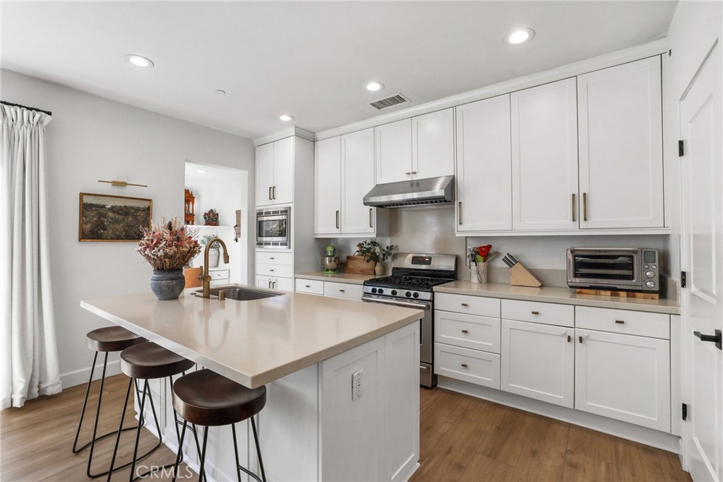 67 Kestrel, Irvine CA 92618 - photo 4