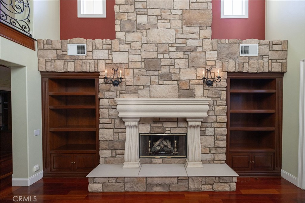 Your own castle. Make 67 a DONE DEAL! One of the most flexible and customized floor plans. - 67 New Dawn, Irvine CA 92620 - photo 4