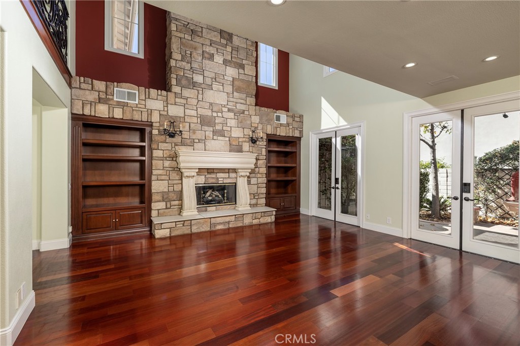 Make 67 a DONE DEAL! The actual room, without digitally added staging - 67 New Dawn, Irvine CA 92620 - photo 7
