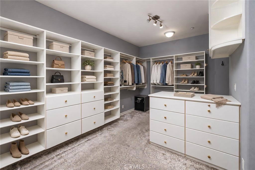 Make 67 a DONE DEAL! One of the most flexible and customized floor plans. Virtually staged. - 67 New Dawn, Irvine CA 92620 - photo 24