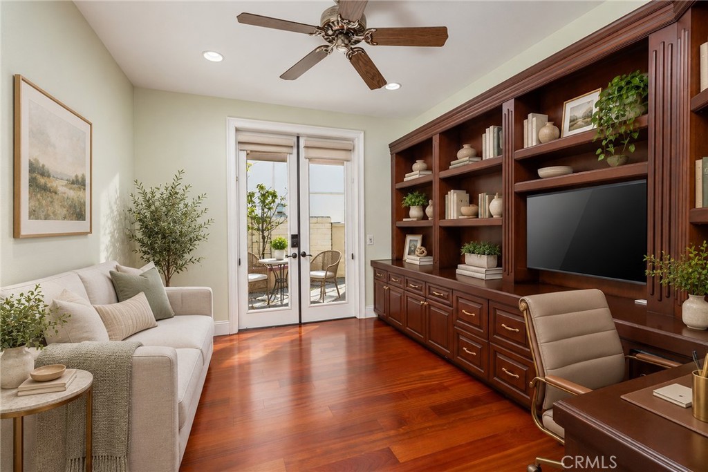 Make 67 a DONE Deal. Virtually staged. - 67 New Dawn, Irvine CA 92620 - photo 32