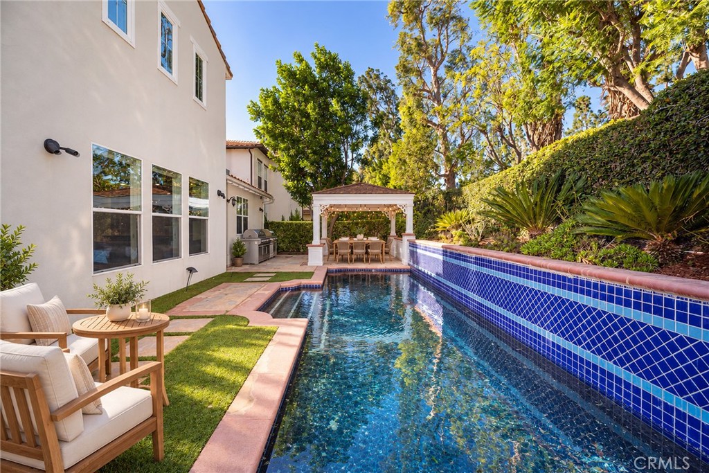Make 67 a DONE DEAL! One of the most flexible and customized floor plans. Virtually staged. - 67 New Dawn, Irvine CA 92620 - photo 38