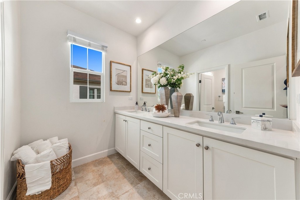 68 Meander, Irvine CA 92620 - photo 22