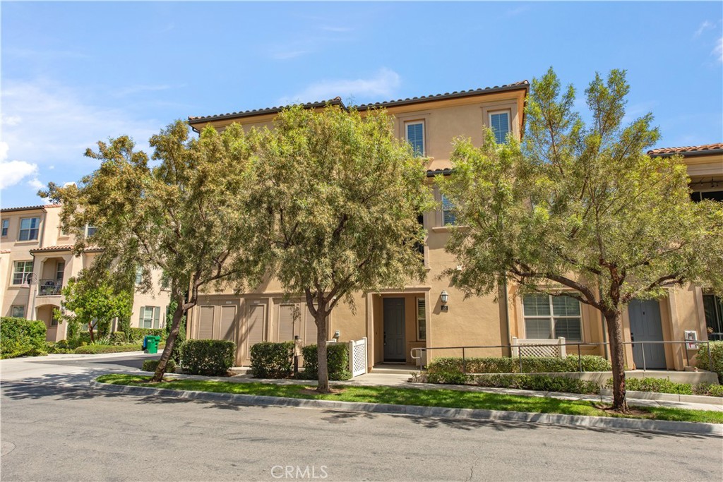 68 Origin, Irvine CA 92618 - photo 1