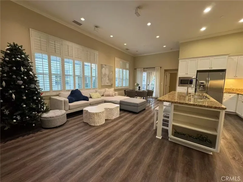 68 Overbrook, Irvine, CA 92620