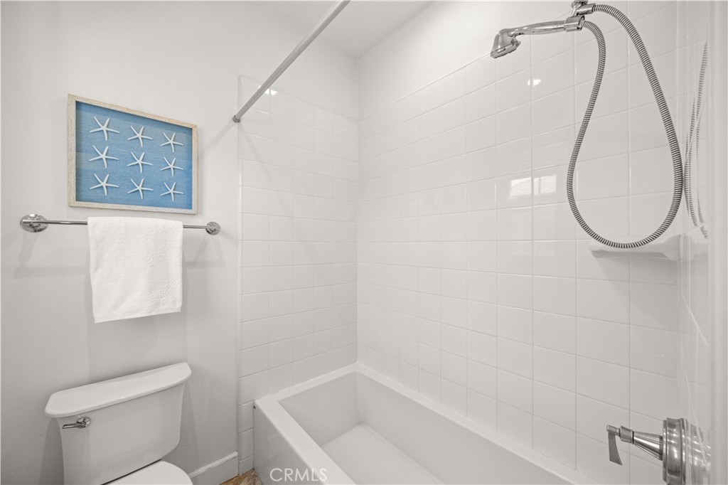 68 tollson, Irvine CA 92620 - photo 36