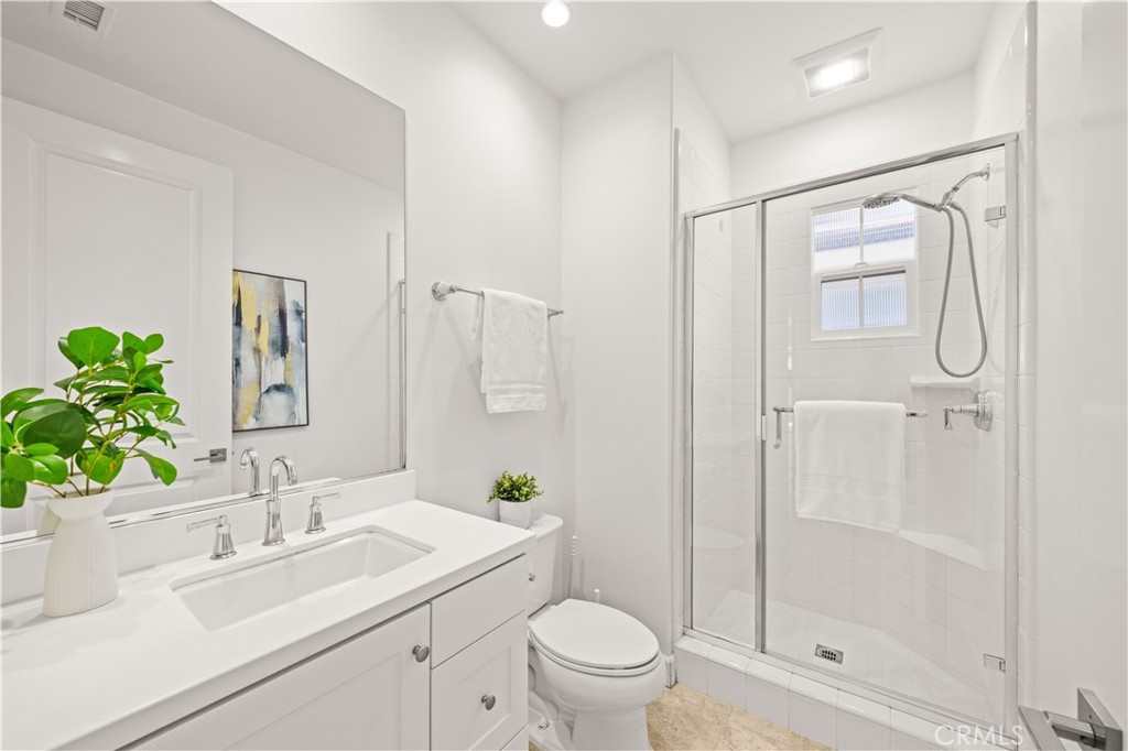 68 tollson, Irvine CA 92620 - photo 22