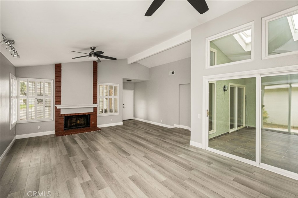 This one includes the atrium! - 7 Atlanta, Irvine CA 92620 - photo 9