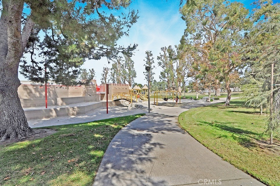 Northwood Park with lots of walkways/paths and plenty of entertainment facilities for the kids! - 7 Atlanta, Irvine CA 92620 - photo 41
