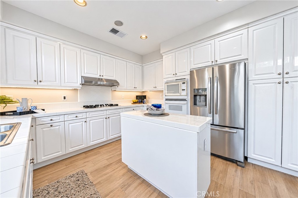 7 Canyonwood, Irvine CA 92620 - photo 9
