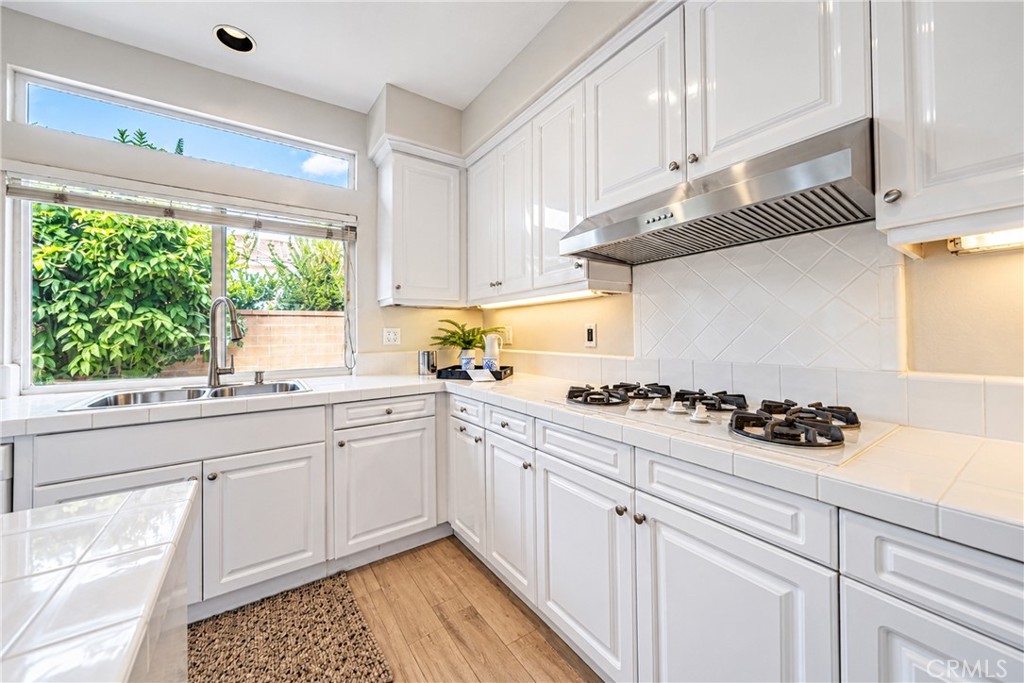 7 Canyonwood, Irvine CA 92620 - photo 10