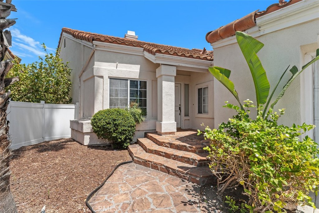 7 Del Perlatto, Irvine CA 92614 - photo 2