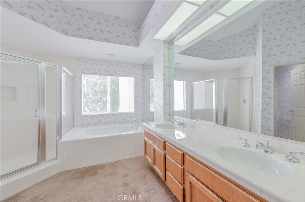 Spacious Primary bath - 7 Del Rey 10, Irvine CA 92612 - photo 39