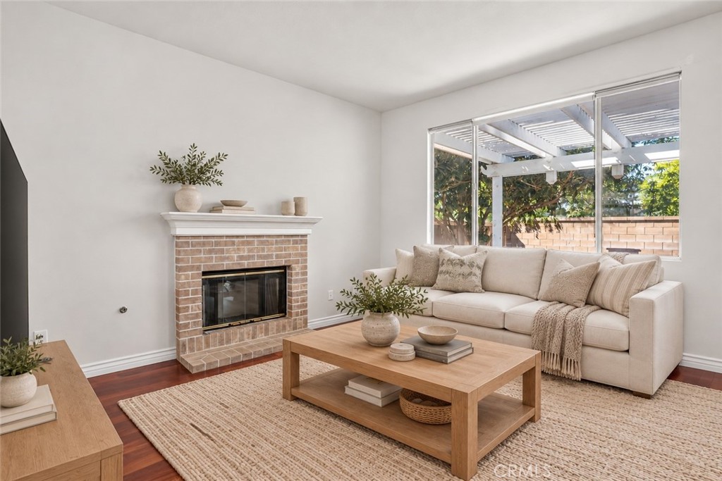 This photo has been virtually staged - 7 Dynasty Court, Irvine CA 92602 - photo 8