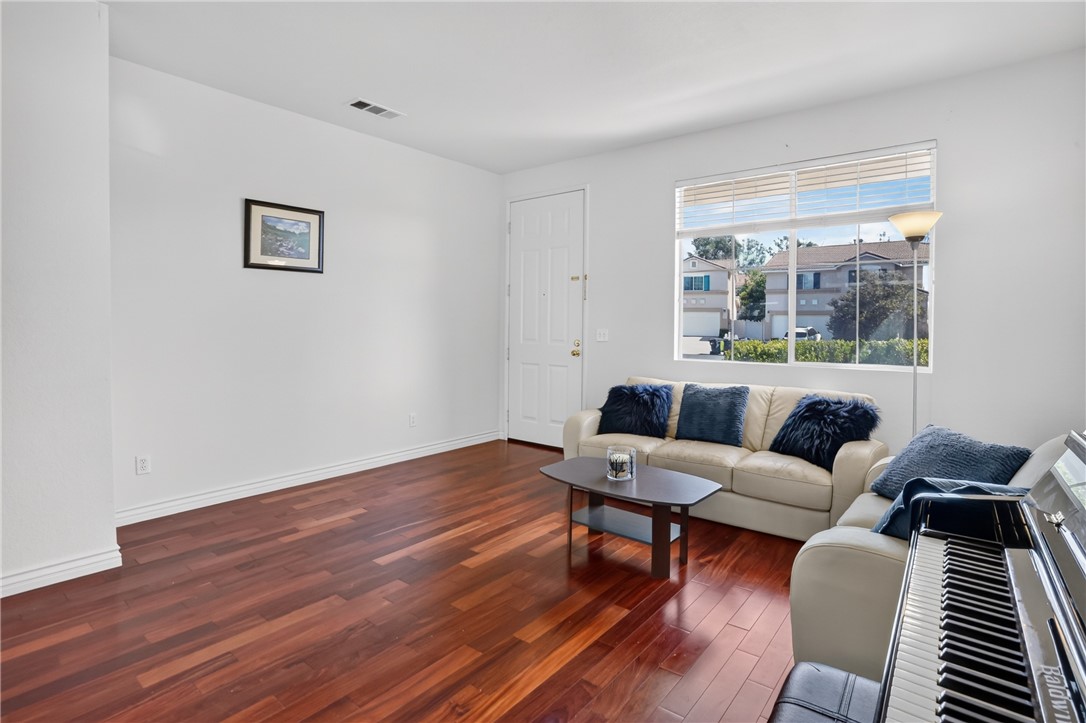7 Dynasty Court, Irvine CA 92602 - photo 13