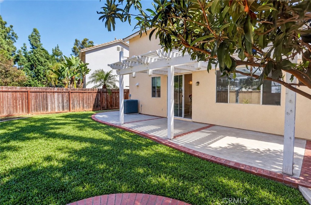 This photo has been AI enhanced - 7 Dynasty Court, Irvine CA 92602 - photo 37