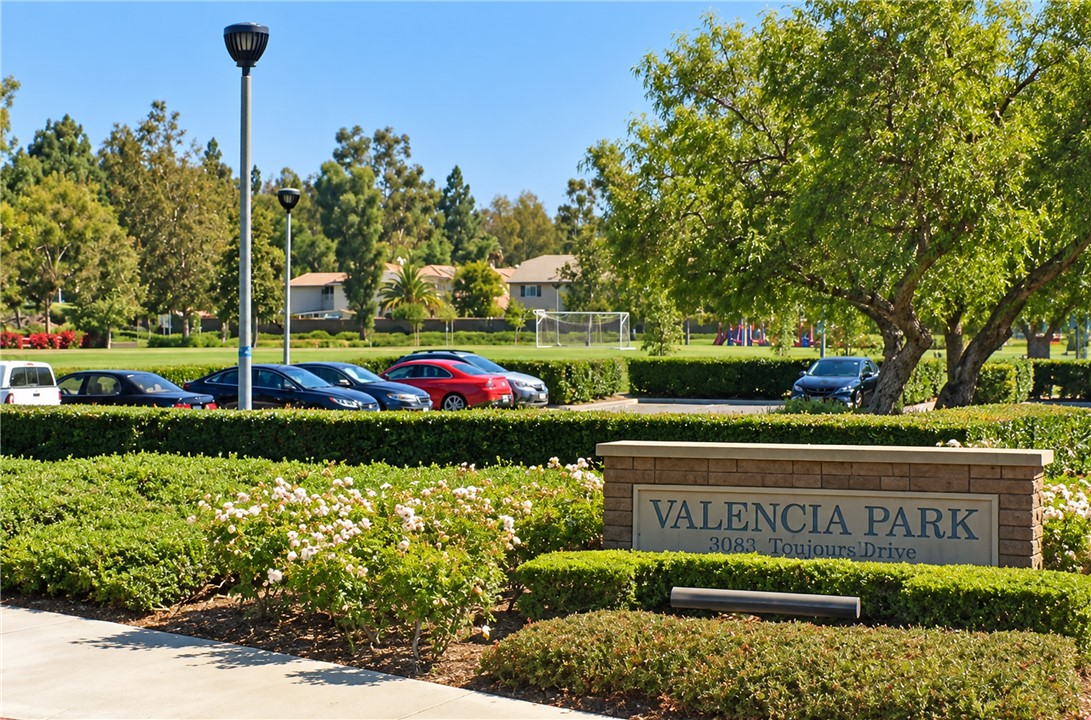 Valencia Park - 7 Dynasty Court, Irvine CA 92602 - photo 40