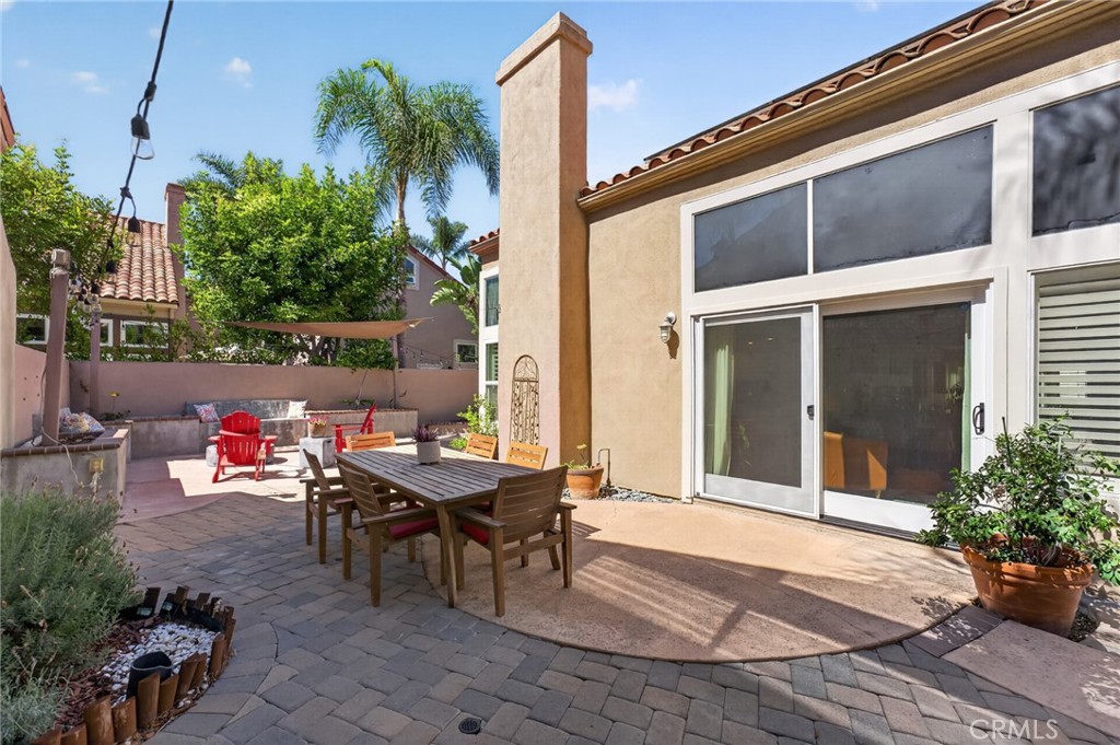 Wrap-around yard, great for entertaining! - 7 Posada, Irvine CA 92614 - photo 37