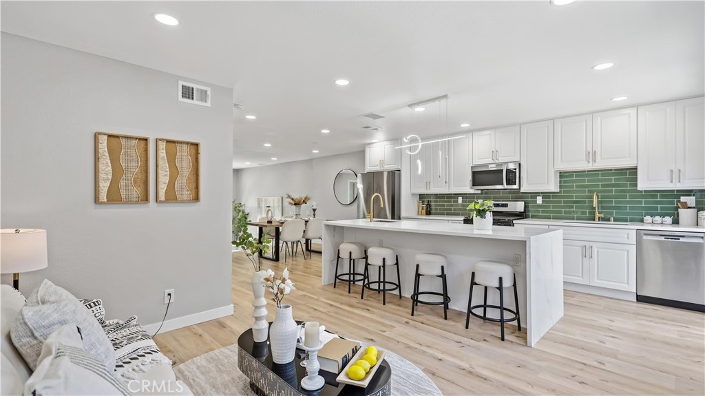 7 Sunup, Irvine CA 92603 - photo 18