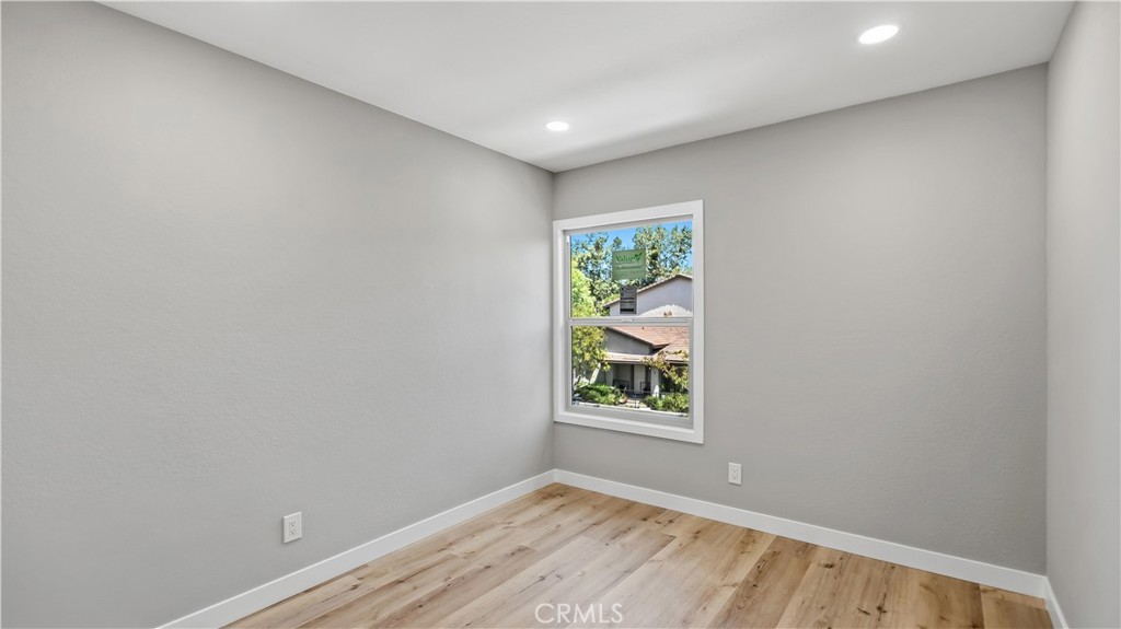 7 Sunup, Irvine CA 92603 - photo 25