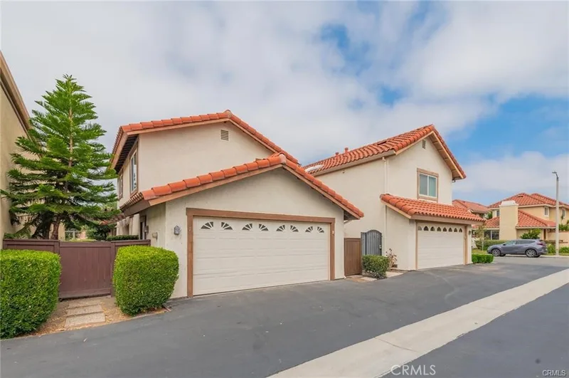 7 Tivoli, Irvine, CA 92620