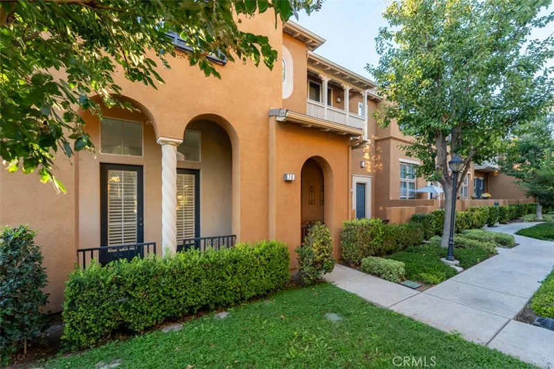 70 Chula Vista, Irvine, CA 92602