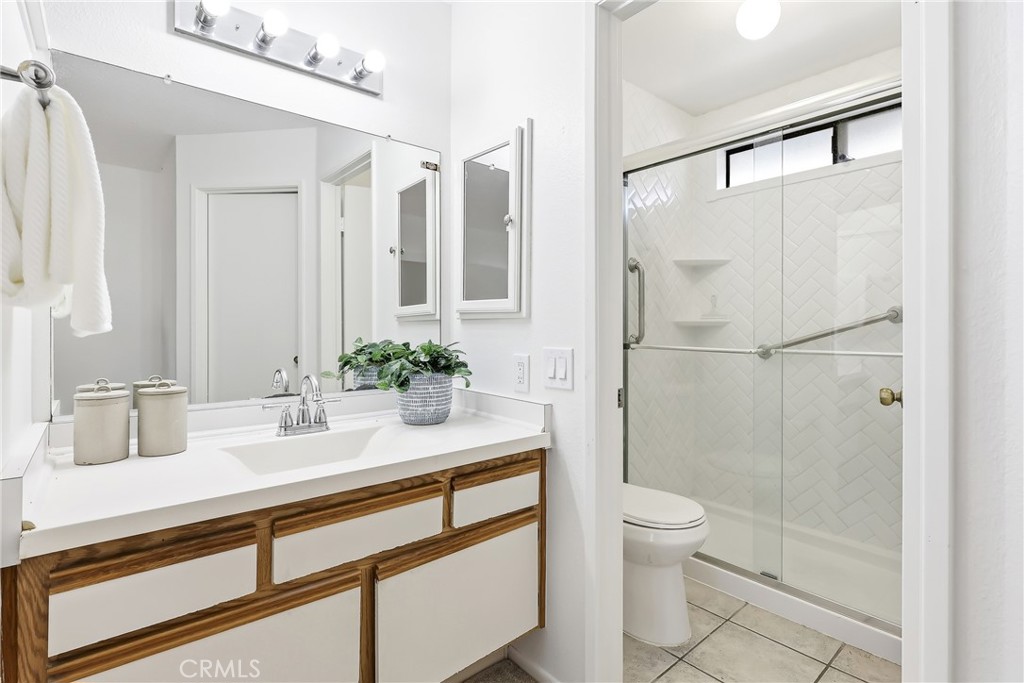 Master bathroom - 70 Remington, Irvine CA 92620 - photo 17