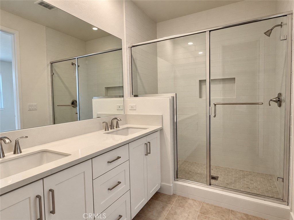 709 Sonia, Irvine CA 92618 - photo 17