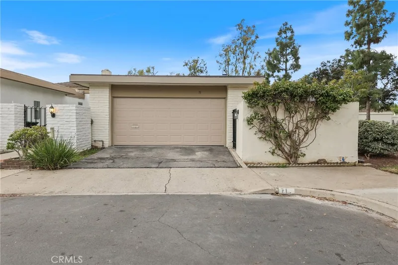 71 Seton, Irvine, CA 92612